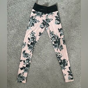 “Cute booty” Floral Print Pink and Black Leggings